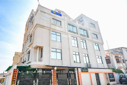 HOTEL GOLDEN HORIZON