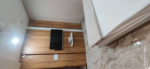 Hotel adarsh palace