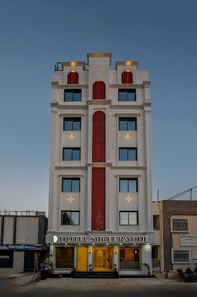 HOTEL SHREE RADHE