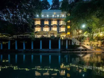 Qingcheng mountain Sanfenmu hotel