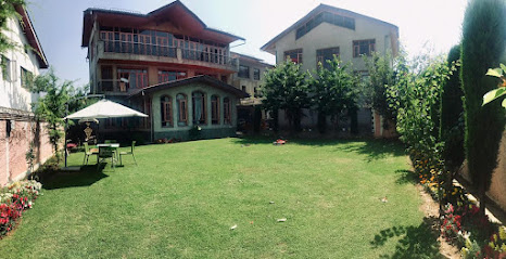Hotel K S Delite