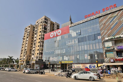 OYO 28466 Hotel Happy Heaven