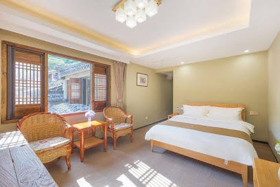 Floral Hotel·cloud unfolded cottage
