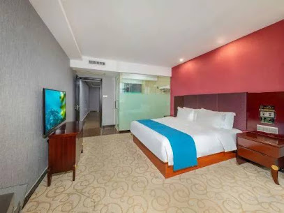 Kuichong Holiday Hotel