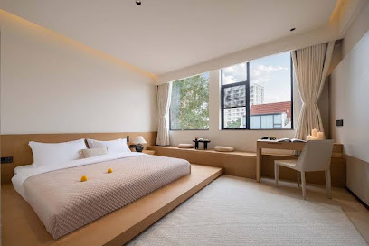 Silver Beach Puyue Designer Homestay