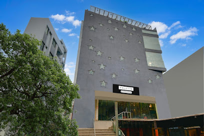 Palette by OYO Sapphire Star Chappan Market