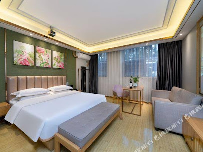 Pai'nidi Party Hotel
