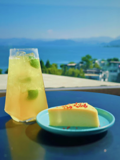 ARANYA Resort Hotel