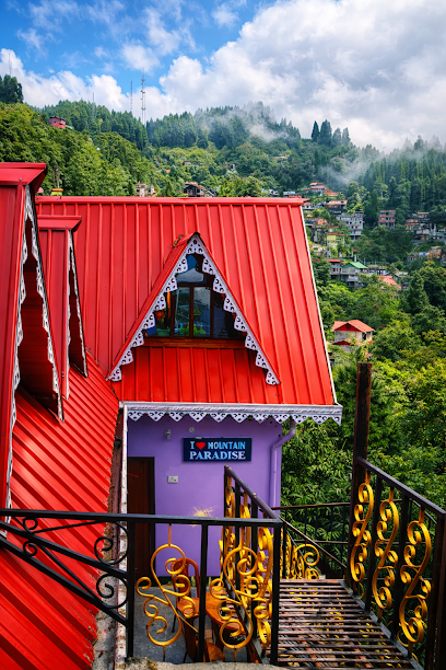 Mountain Paradise Homestay (Batashia loop)