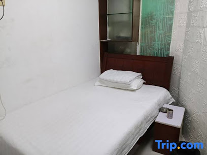 Zhanqian Hotel