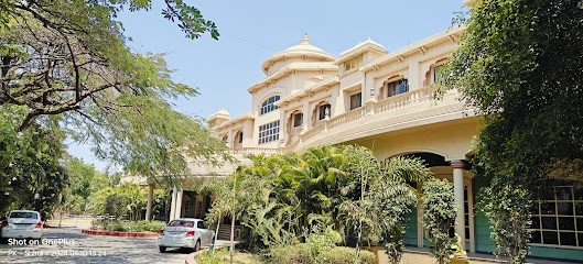 Renest Shraddha Inn Hotel