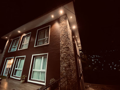 Hotel Sapling