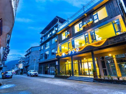 999 Xiaoju Farmhouse