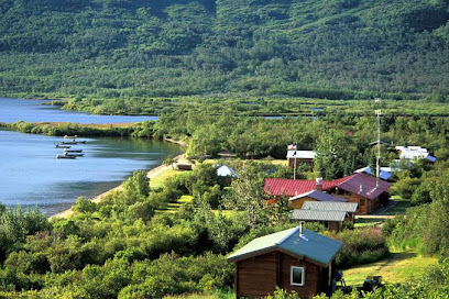 Kulik Lodge