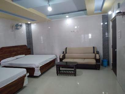 Shanmukha Lodge