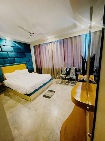 SAUK LODGE | AC and non AC rooms