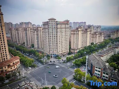 Yangjiang Gangwan Holiday Hotel