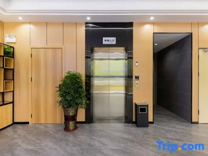 Rainbow Ecological Hotel