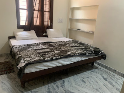 Hotel White Apple