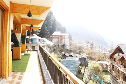 MAJESTIC CEDAR VILLA MANALI