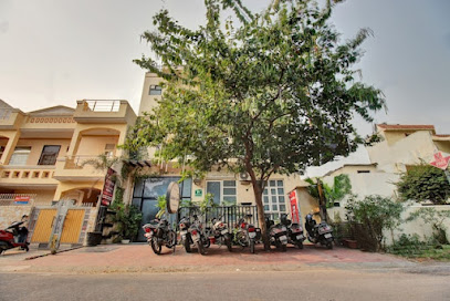 Super Townhouse Kachnar House Vikas Nagar