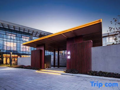 Huiyue Small Luxury Hotels of The World