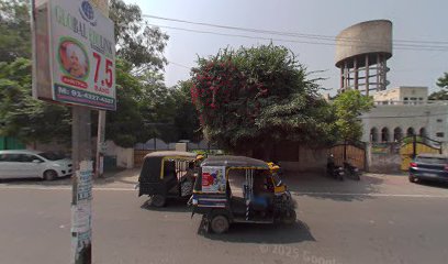 Moti Mahal Delux