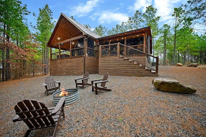 Red Fern Cabin Beauty Awaits