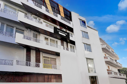 Super Townhouse Railway Road Katra Formerly The Amro