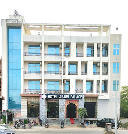 Hotel Arjun Palace