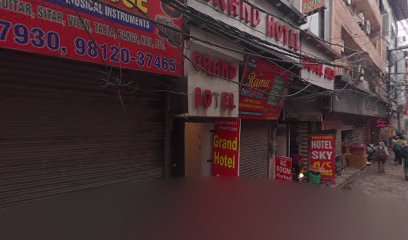 OYO 69885 Noor Residency