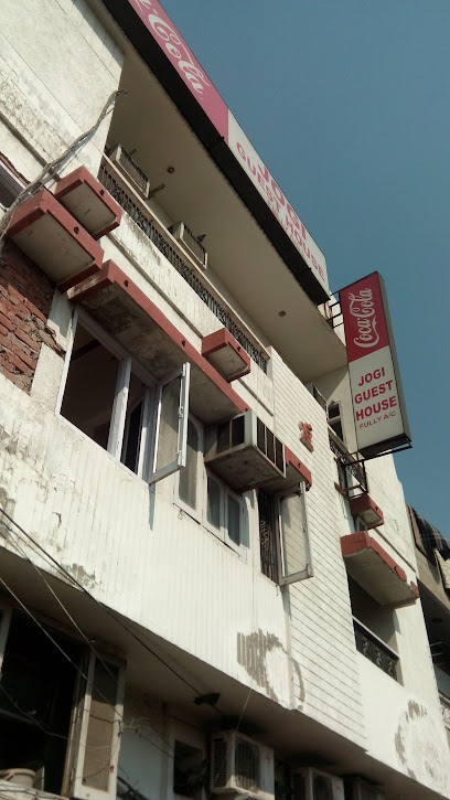 OYO 75865 Hotel Jogi Guest House