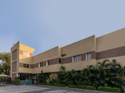 Oyo 80342 New R K Palace