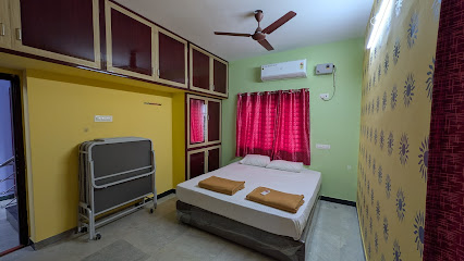 Thiruveesar Homestays