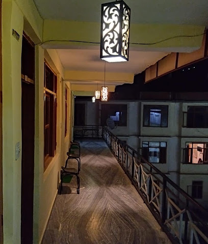 OYO 29019 Hotel Vahin Inn