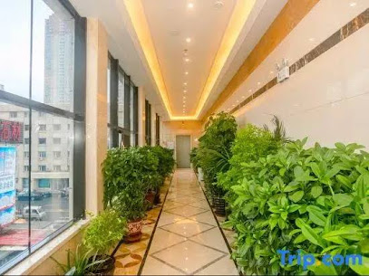 Spring And Autumn Hotel