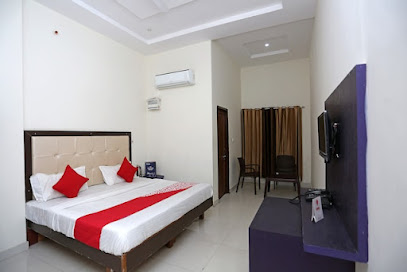 OYO Hotel Namo Palace