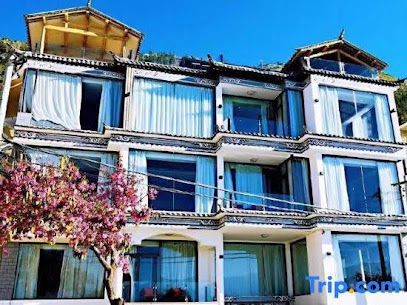 IRVINE BOUTIQUE HOTEL