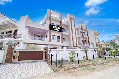 Hotel O by OYO Garden View Vrindavan Lucknow