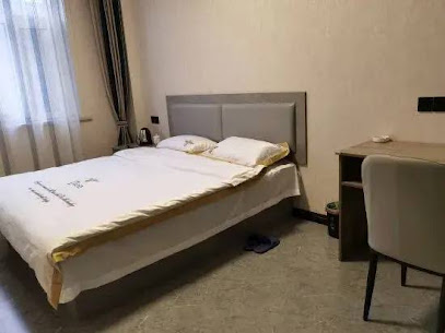 Xinlongmen Inn