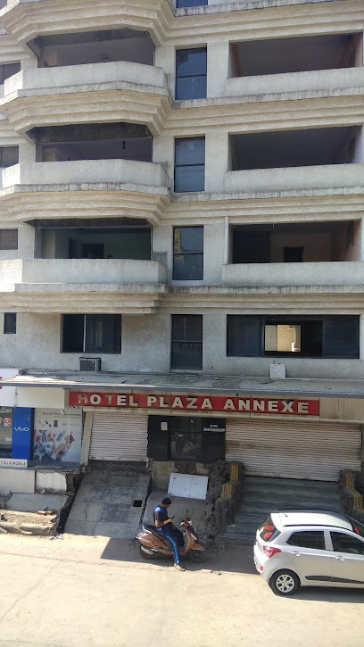 Hotel Plaza Annexe