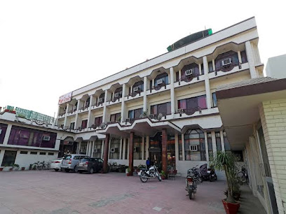 Hotel Mid Town