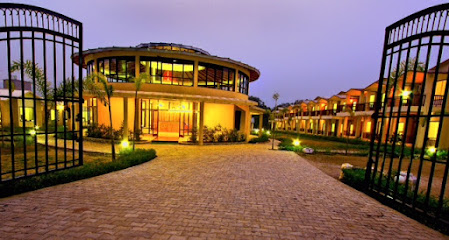 Corbett Rattan Elwood Resort