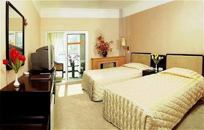 Happy Holiday Hotel