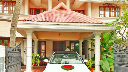 La Casa 4BHK Luxury AC Villa at City Centre, upto 14 Guests