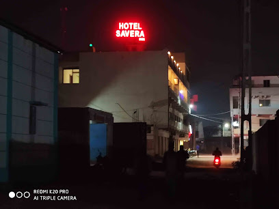 Hotel Savera Inn