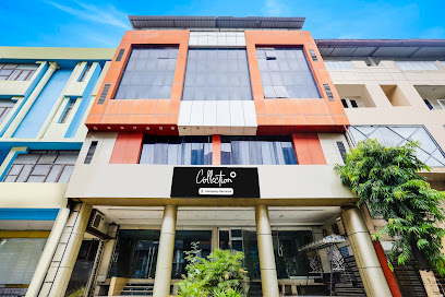 Collection O MP Nagar