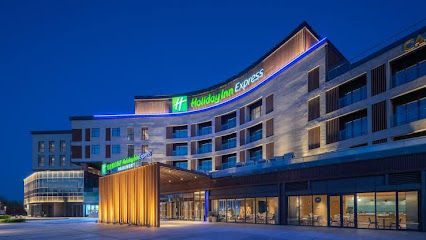 Holiday Inn Express Dalian Golden Pebble Beach, an IHG Hotel