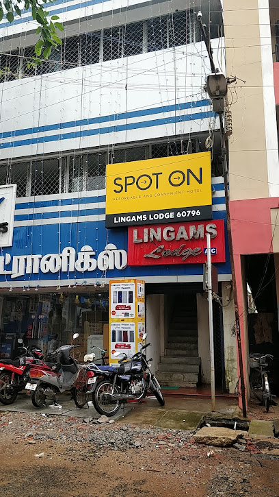 SPOT ON 60796 Lingams Lodge