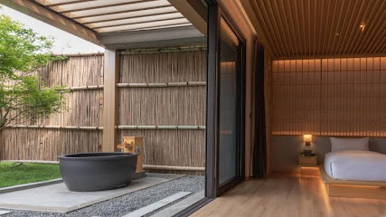 Hyakumangoku Resort